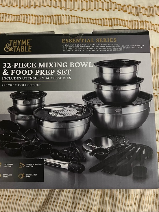 Thyme & Table Other - Thyme & Table 32 Piece Stainless Steel Mixing Bowls and Food Prep - Xtra Label